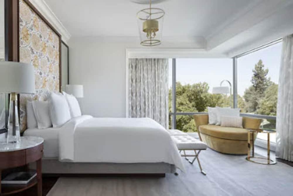 Four Seasons Hotel Los Angeles At ווסטלייק וילג' מראה חיצוני תמונה