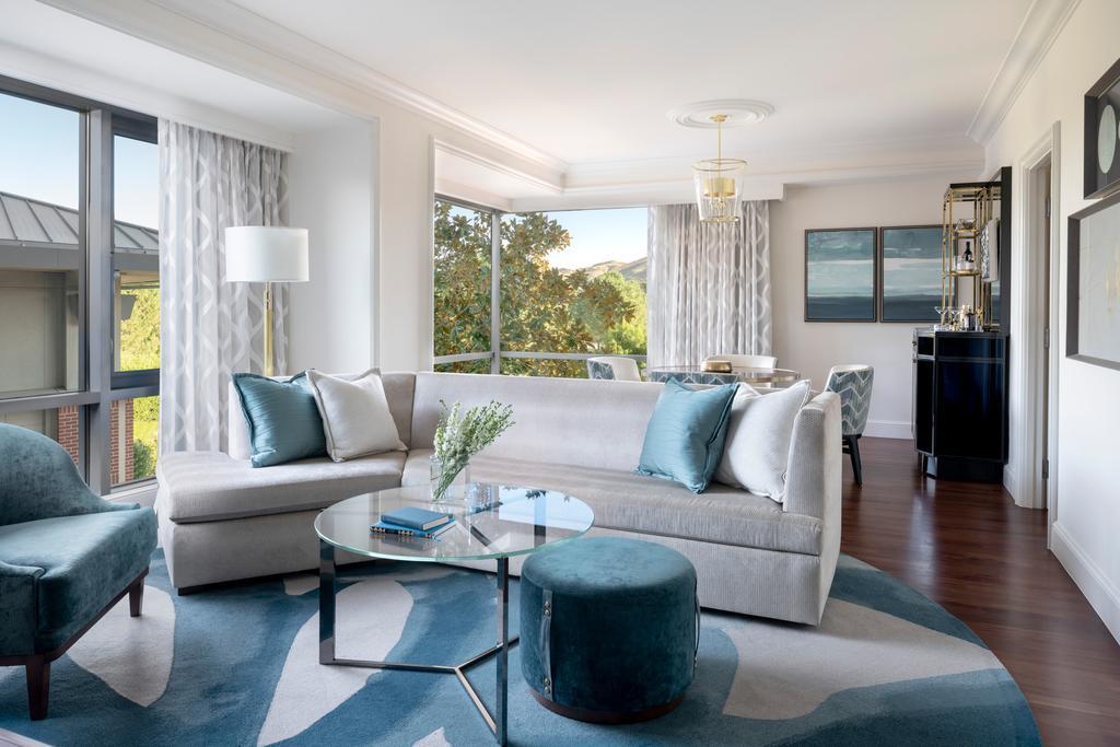 Four Seasons Hotel Los Angeles At ווסטלייק וילג' מראה חיצוני תמונה